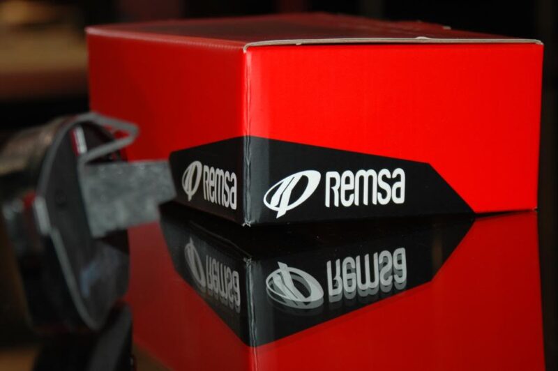 Kit Pastillas REMSA MERCEDES BENZ C200 • Delanteras y Traseras 3 remsa 4