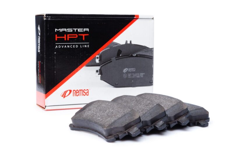 Kit Pastillas REMSA MERCEDES BENZ C200 • Delanteras y Traseras 2 Kit Pastillas MINI COOPER COUNTRYMAN R60
